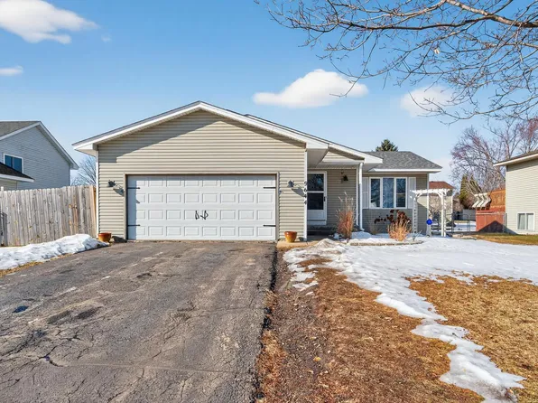 9644 Hames Ave S, Cottage Grove, MN 55016