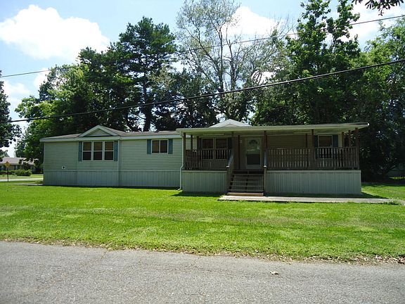 2nd image of 401 Curtis Dr