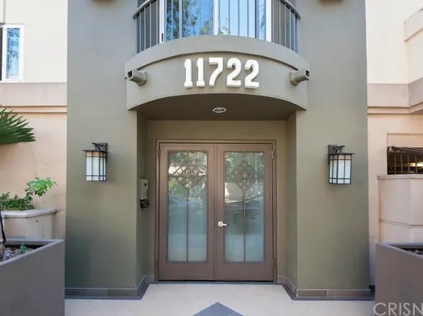 11722 Ohio Ave APT 303, Los Angeles, CA 90025