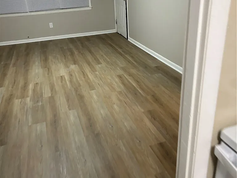 135 Springtree Rd #B — Photo 5