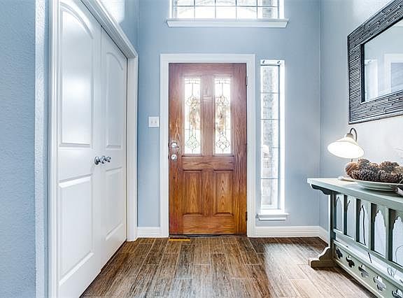 4th image of 5217 Blackwood Dr