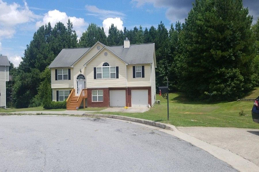 2nd image of 1470 Wynsong Ct