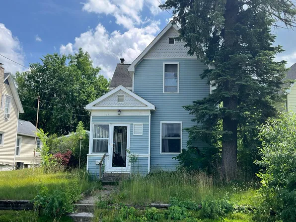611 Hallett St, Jackson, MI 49202