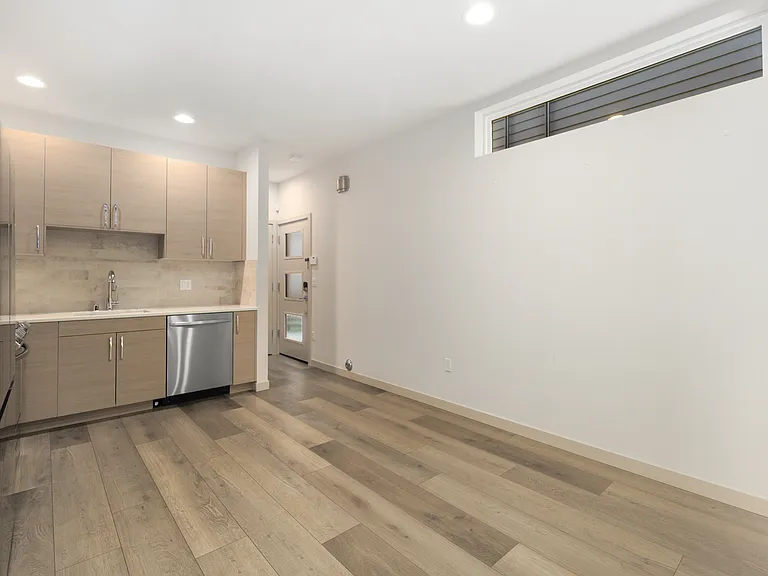 1123 18th Ave #C — Photo 7