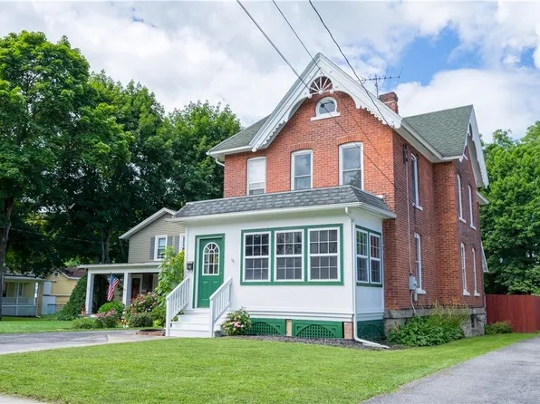 30 Broad St, Clifton Springs, NY 14432