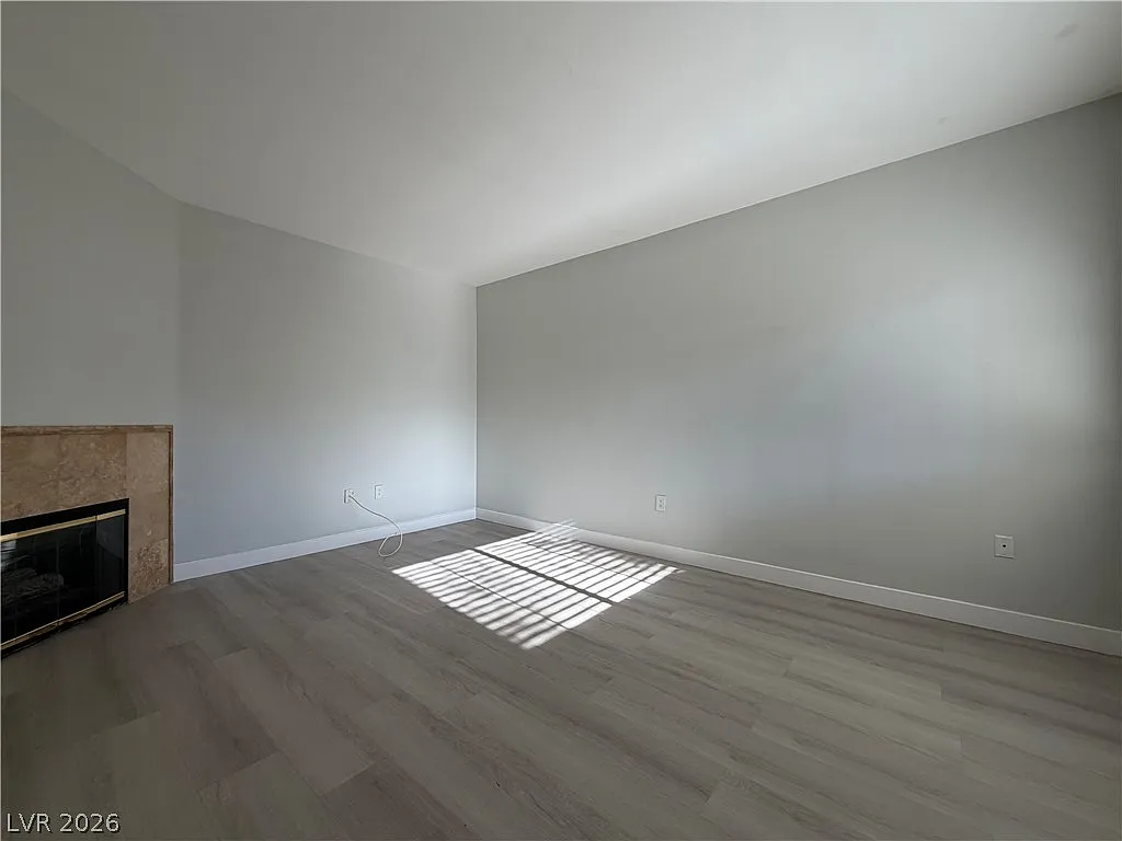 3 bed, 2.0 bath, 1131 sqft, $1,695 — Photo 4