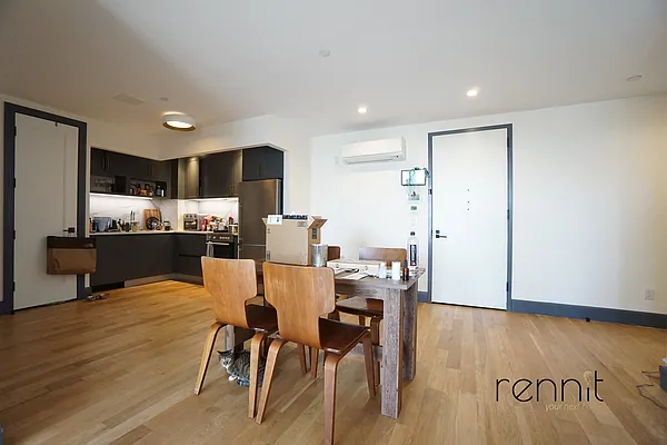 Rented by Rennit Inc. | media 44