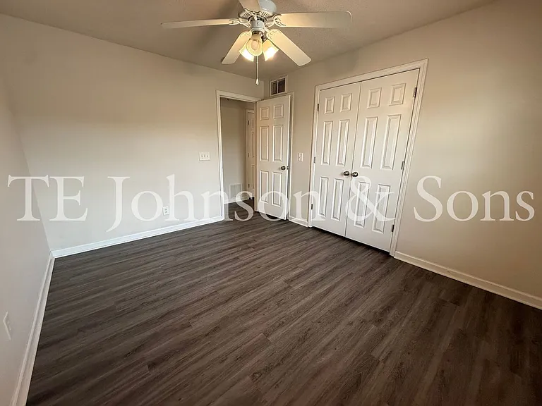 3761-301 Holmes Creek Pl — Photo 12