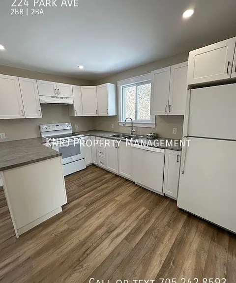224 Park Ave — Photo 3