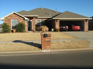 200 SW 40th St, Moore, OK 73160