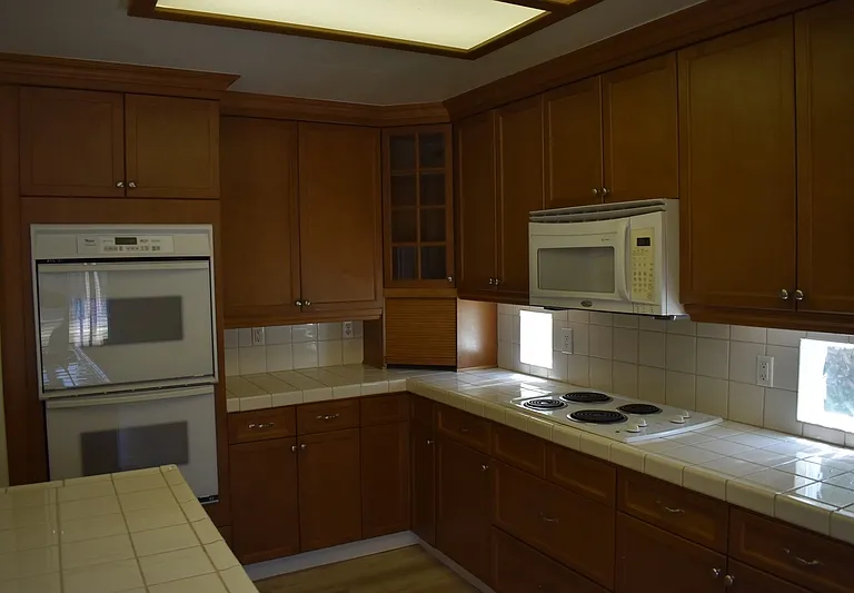 6310 Diamond Ct — Photo 12