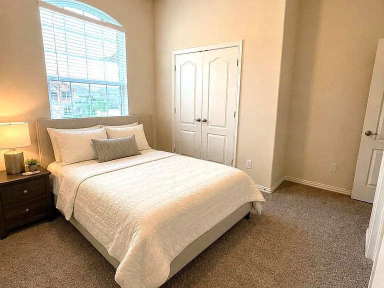 1927 Willow Rock Way — Photo 16