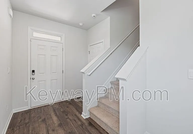 1429 Deer Hollow Run — Photo 3