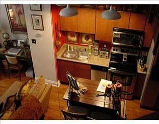 4th image of 920 Poeyfarre St Ph 6
