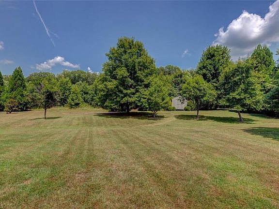 5th image of 171 Stonehaven Ct