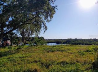 Edgewater Cir, Hudson, FL 34667