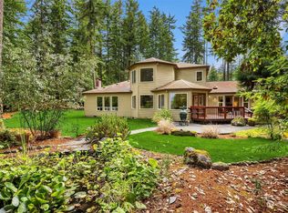 4889 NE North Tolo Rd, Bainbridge Island, WA 98110