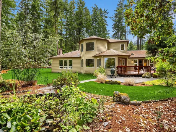 4889 NE N Tolo, Bainbridge Island, WA 98110