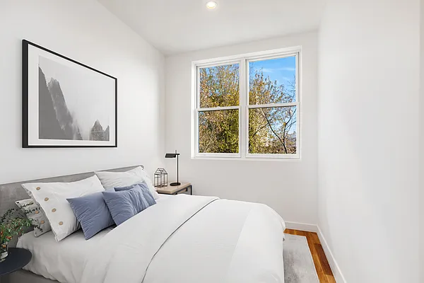 Rented by MNS | media 13