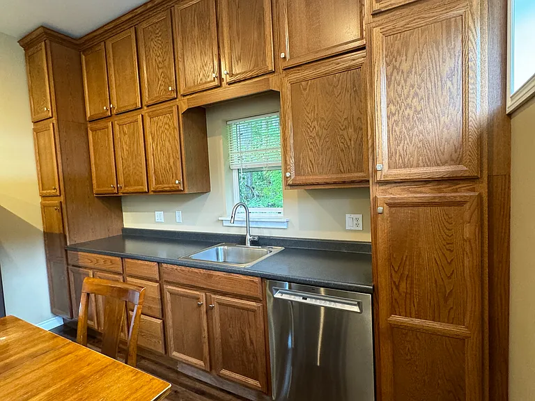 Plenty of storage cabinets