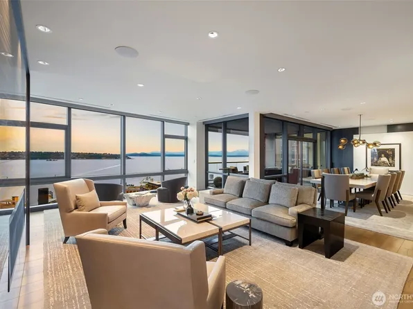 715 2nd Avenue #1701, Seattle, WA 98104