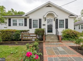 1104 Snowden Pl, Laurel, MD 20707