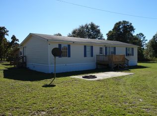 9906 Western Rd, Fountain, FL 32438