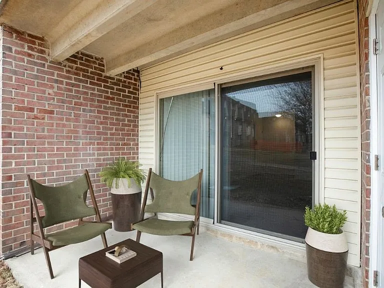 Marrion Square Apartments — Photo 23