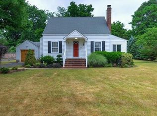4 Orchard Rd, Piscataway, NJ 08854