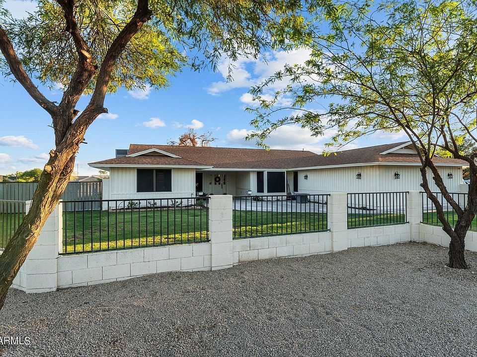 1st image of 8939 W CAMINO DE ORO --