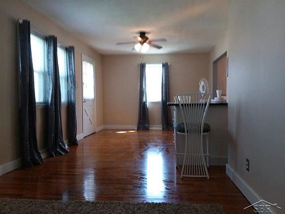 2nd image of 2617 Avon St