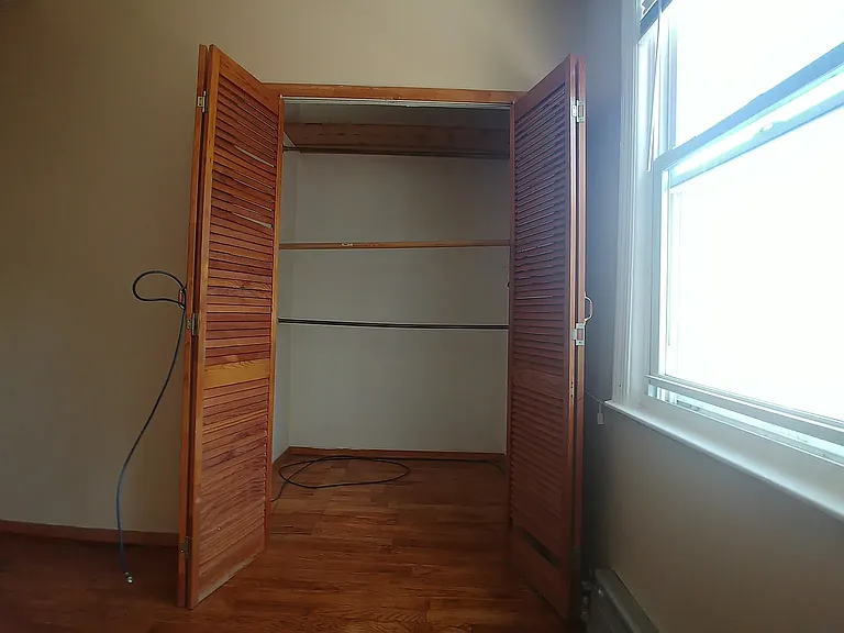 109-30 Park Ln S #1 — Photo 16