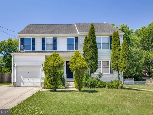 3 Chestnut Ave, Somerdale, NJ 08083