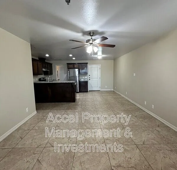 2603 E Eisenhower Ave #2 — Photo 3