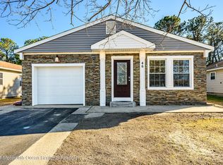 46 Pulaski Blvd, Toms River, NJ 08757