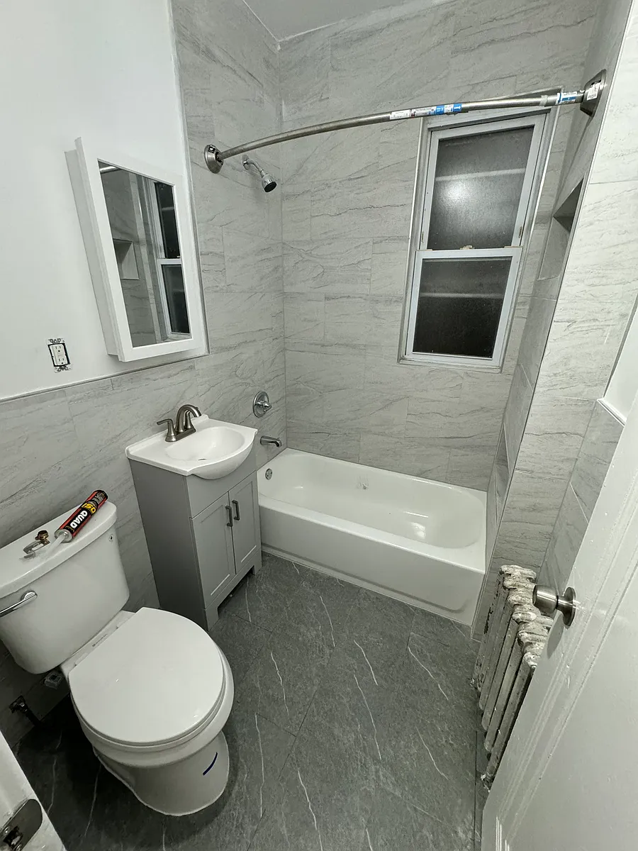 Building Photo - 26-28 Unity Ave #4