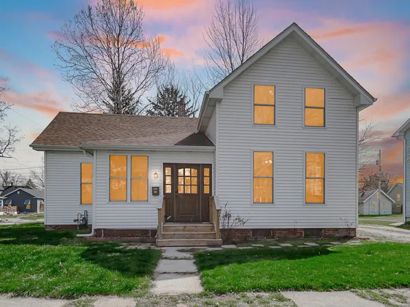 701 Ridge St, La Porte, IN 46350