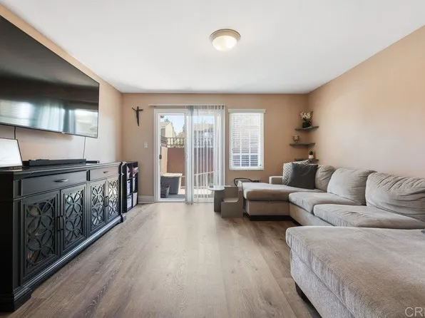 10232 Maya Linda Rd APT 24, San Diego, CA 92126