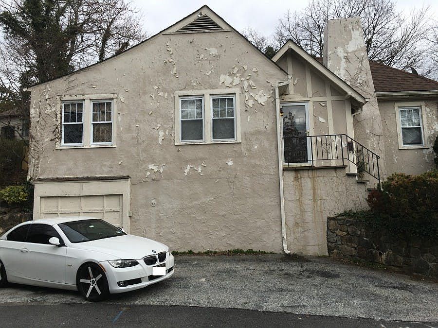 1st image of 15 Hunter Pl
