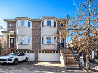 376 Aurora Ave #B, Cliffside Park, NJ 07010