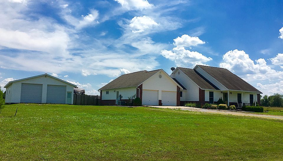 1st image of 14237 Pautsky Ln