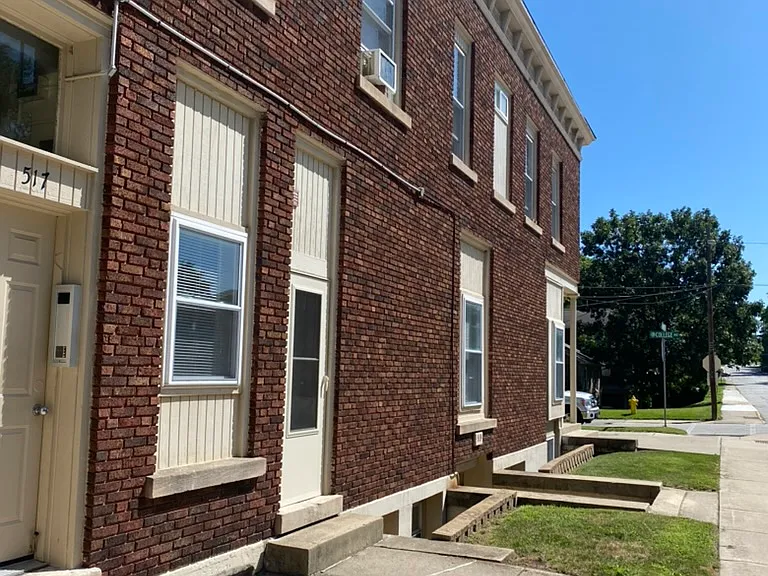 362 College Ave #1F — Photo 9