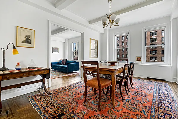 Sold by Compass | media 17