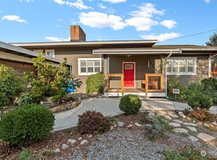 9431 Chuckanut Dr, Burlington, WA 98233