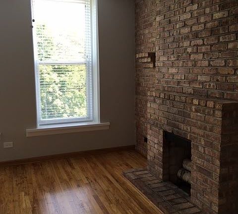 4th image of 1500 N Elk Grove Ave APT 3C