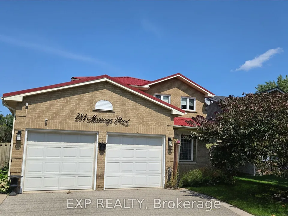 281 Mississaga St