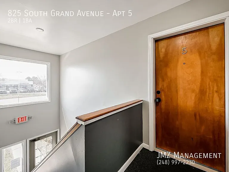 825 S Grand Ave #5 — Photo 19