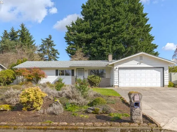 9919 NW 12th Ave, Vancouver, WA 98685
