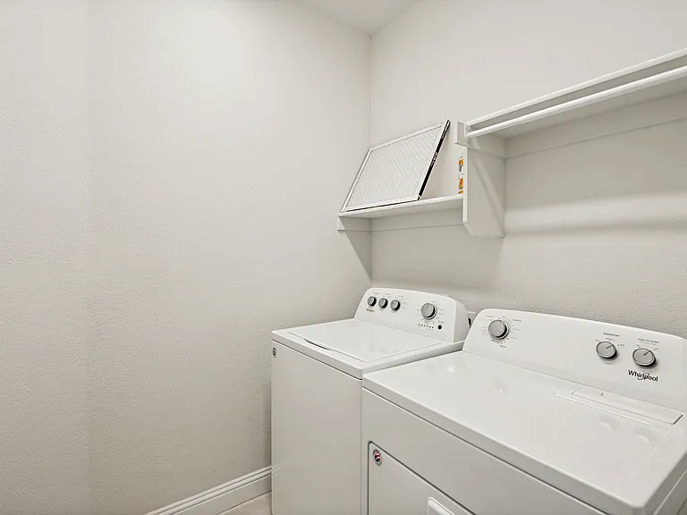4541 Conrad Ave — Photo 21