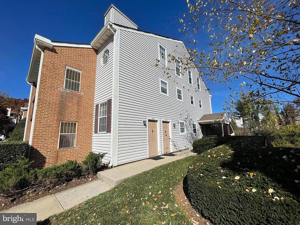 1st image of 9922 Grapewood Ct